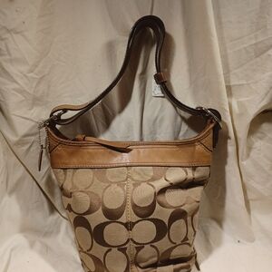 Coach bucket tote